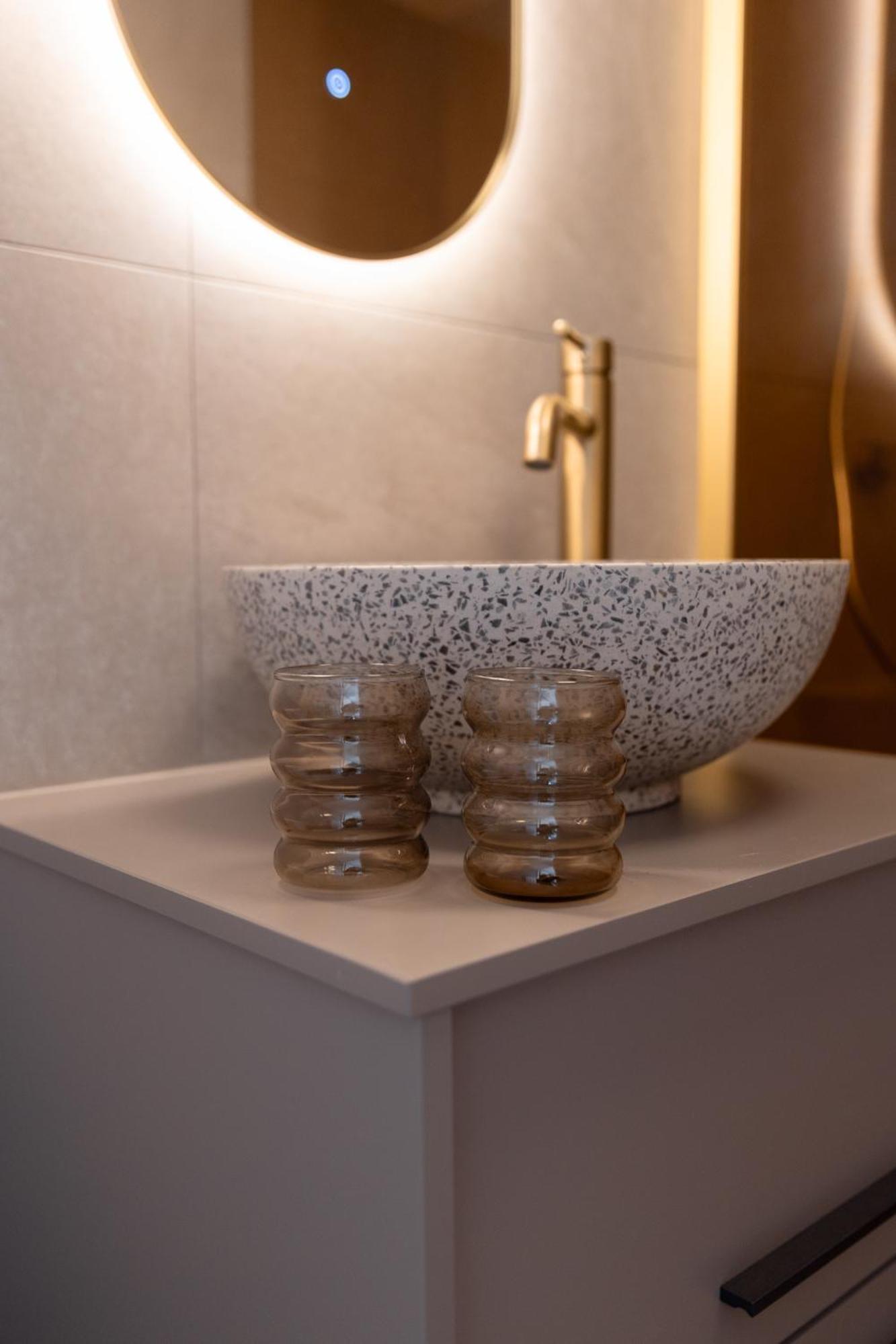 Le Virage Bistro En Hotel Maastricht Dış mekan fotoğraf